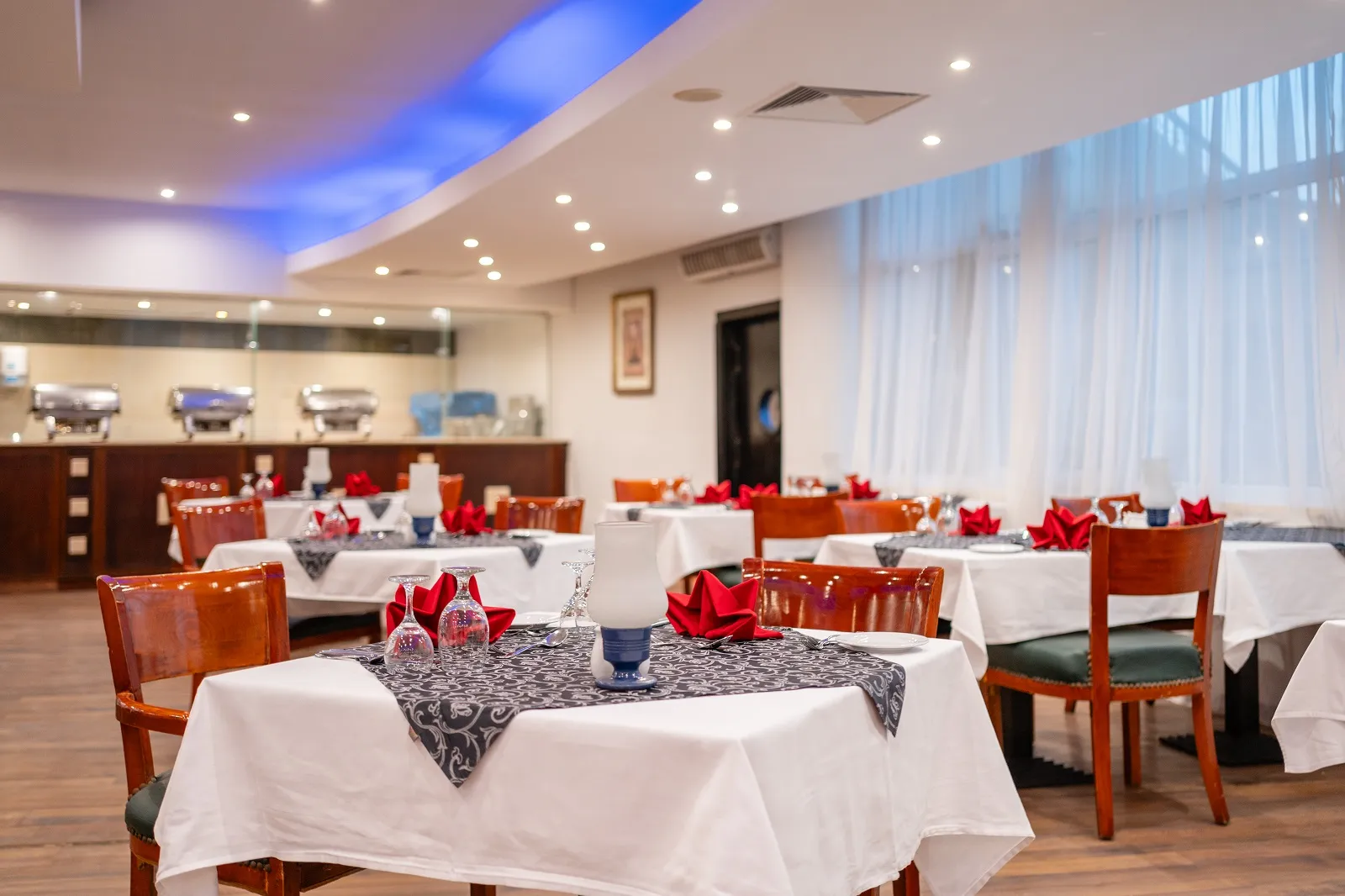 Blue Moon Restaurant (2)