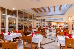 Coral Breeze Restaurant (6)