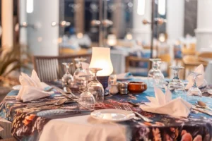 Waves Restaurant (8)